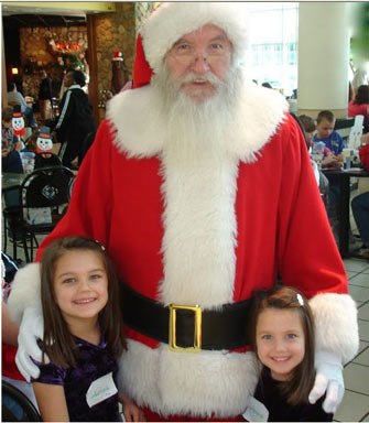 Autumn and Ashlynn Lunch with Santa